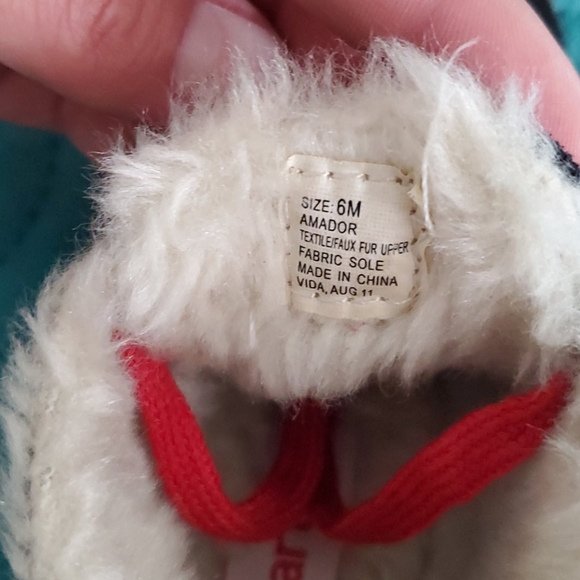 Faux fur boots - Picture 7 of 8